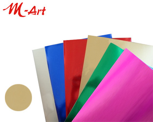 M ART ΧΑΡΤΟΝΙ ΜΕΤΑΛΛΙΖΕ 50x70cm ΔΙΠΛΗΣ ΟΨΗΣ ΧΡΥΣΟ 230gr