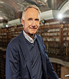 DAN BROWN