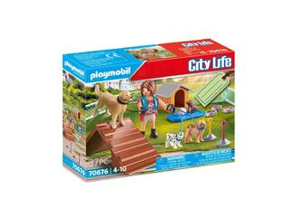 PLAYMOBIL CITY LIFE GIFT SET ΕΚΠΑΙΔΕΥΤΡΙΑ ΣΚΥΛΩΝ 70676