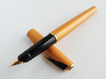PARKER INFLECTION SATIN LAQUE YELLOW FP
